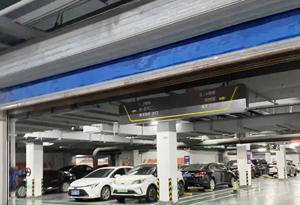 關于防火卷簾，民用建筑可以設置不規則型的防火卷簾嗎？